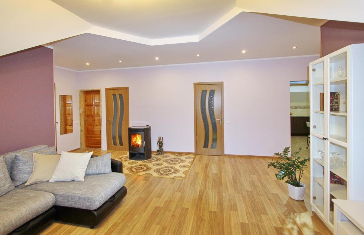 Apartments By The Lake With Fireplace Trakai Exterior foto